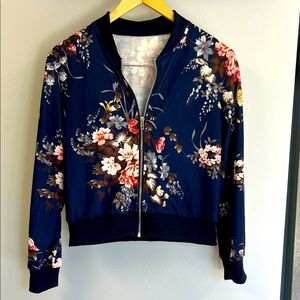 Floral blue crop light weight crop coat sz SM